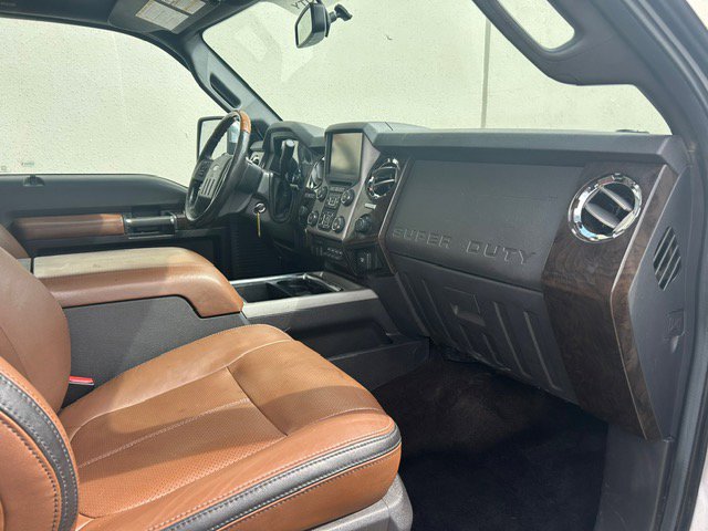 Used 2016 Ford F250 Platinum w/ FX4 Off-Road Package AWD/4WD image 17