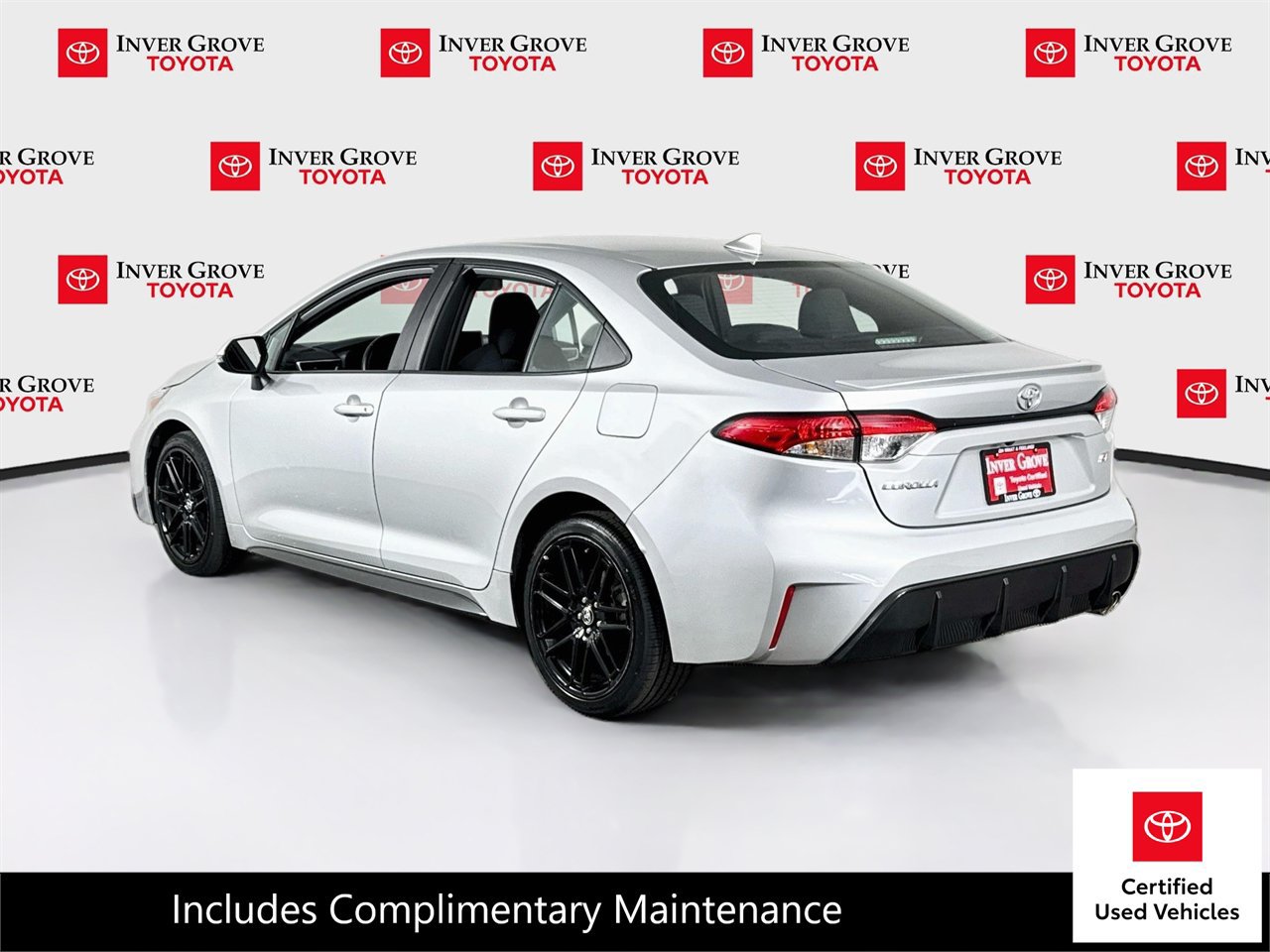 Certified 2024 Toyota Corolla SE FWD image 7