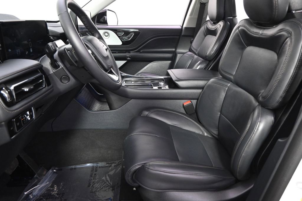 New 2026 Lincoln Aviator Reserve image 13