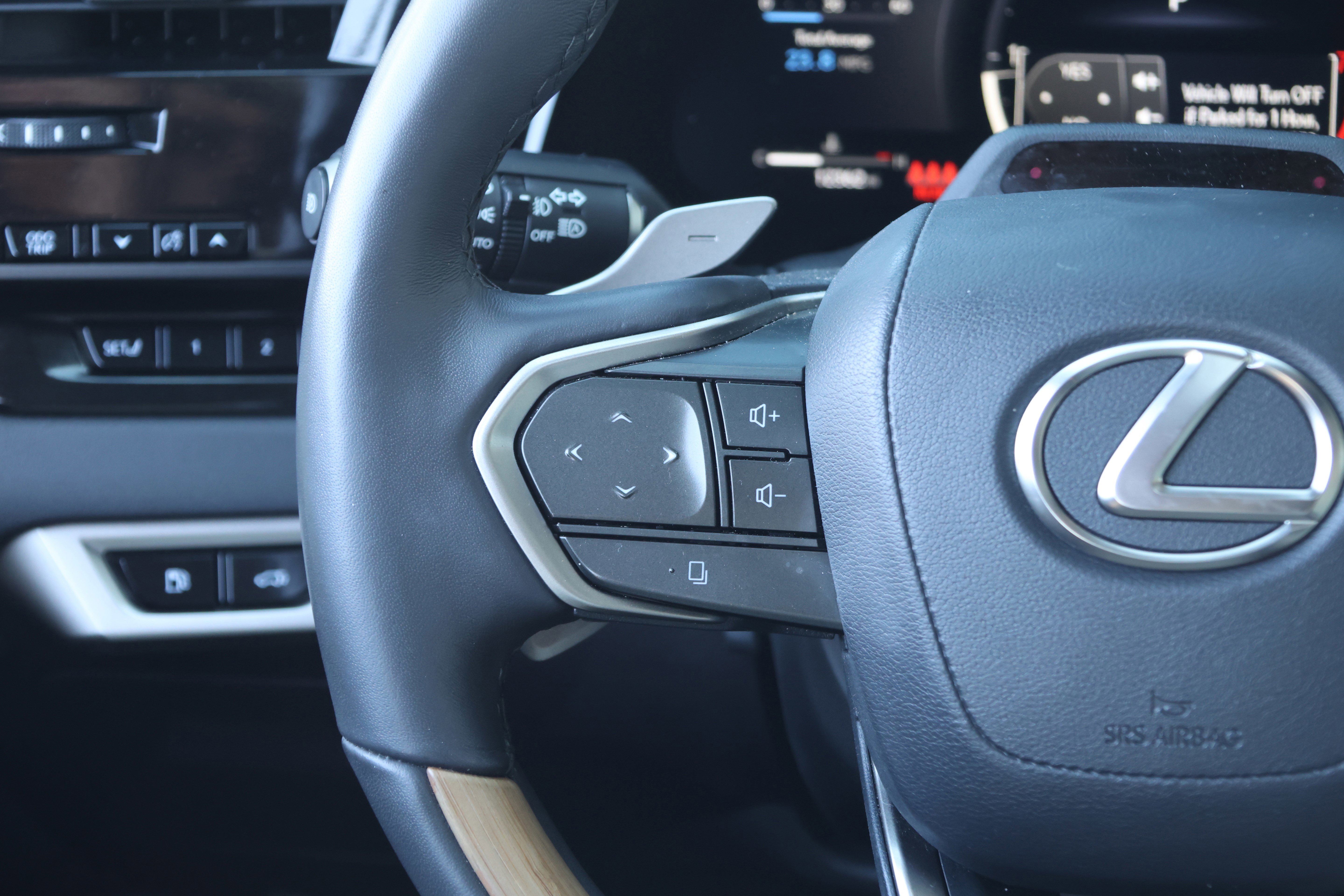 Certified 2025 Lexus RX 350 Premium Plus w/ Convenience Package image 18