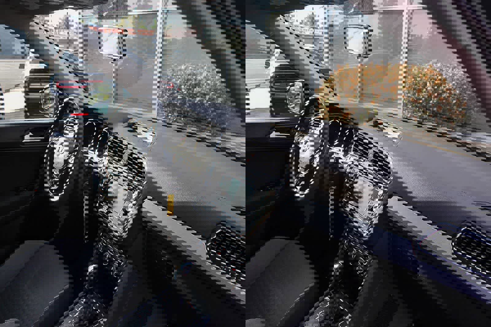 Used 2019 Volkswagen Tiguan S w/ Driver Assistance Package image 21