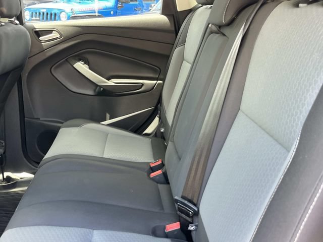 Used 2018 Ford Escape SE w/ SE Sync 3 Package FWD image 19