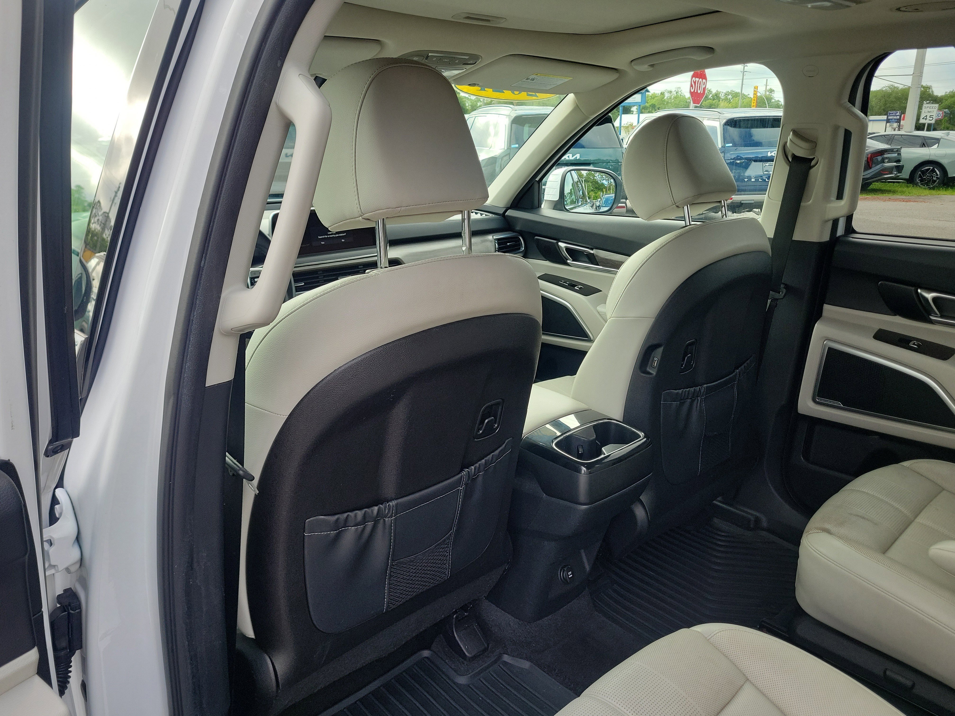 Used 2021 Kia Telluride EX w/ EX Premium Package FWD image 17