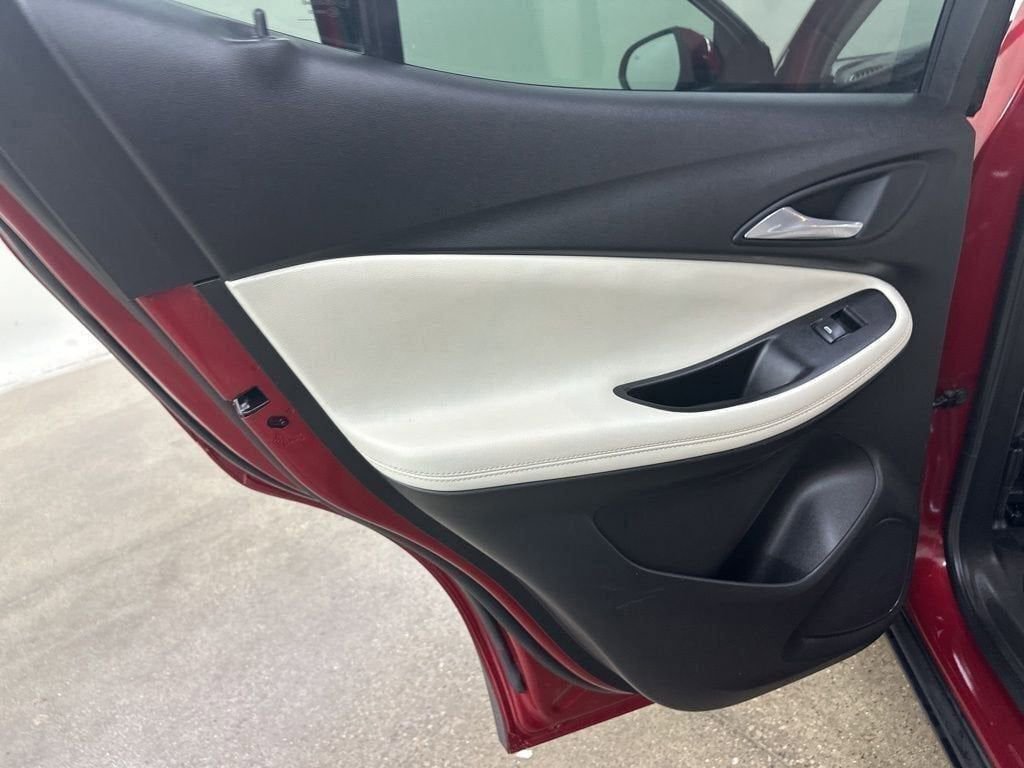 Certified 2021 Buick Encore GX Select image 43