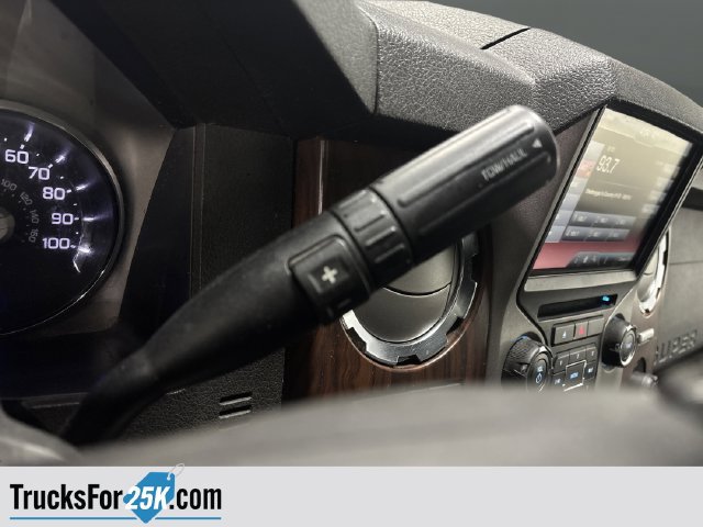 Used 2014 Ford F250 Lariat w/ Lariat Ultimate Package AWD/4WD image 24