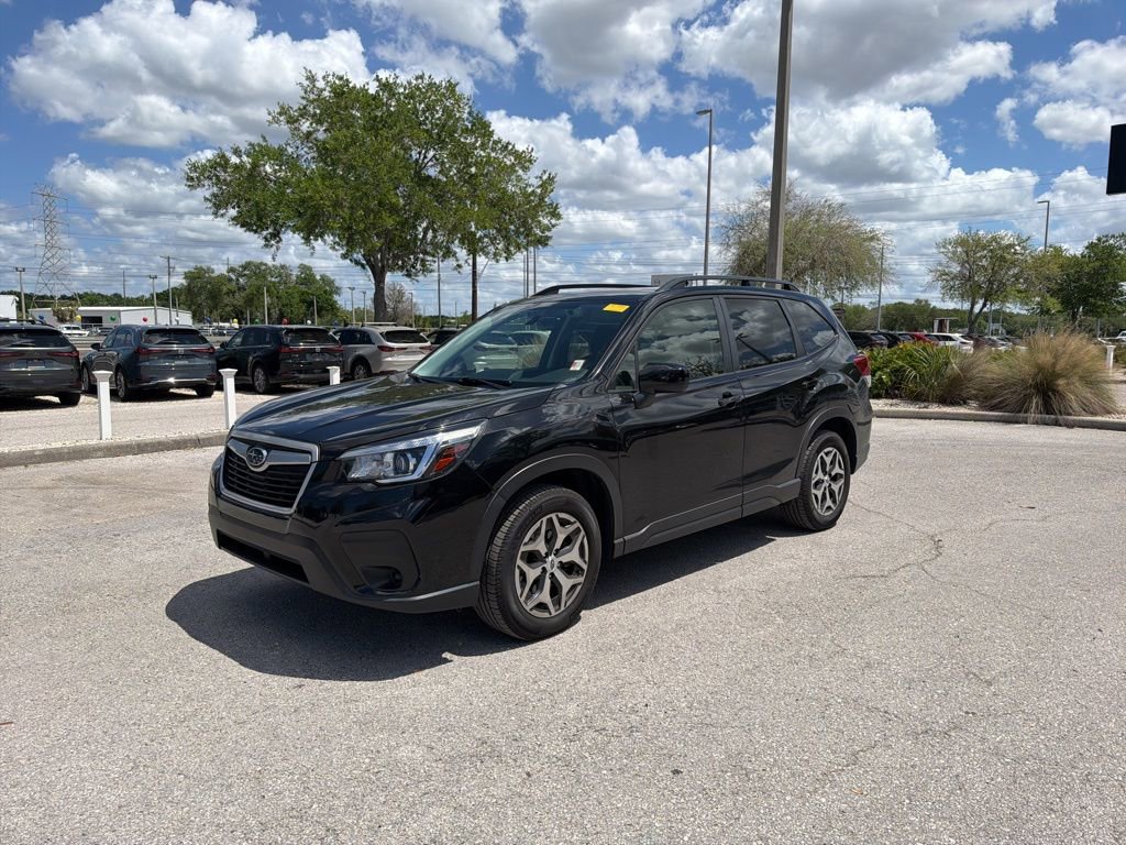 Used 2020 Subaru Forester Premium image 1