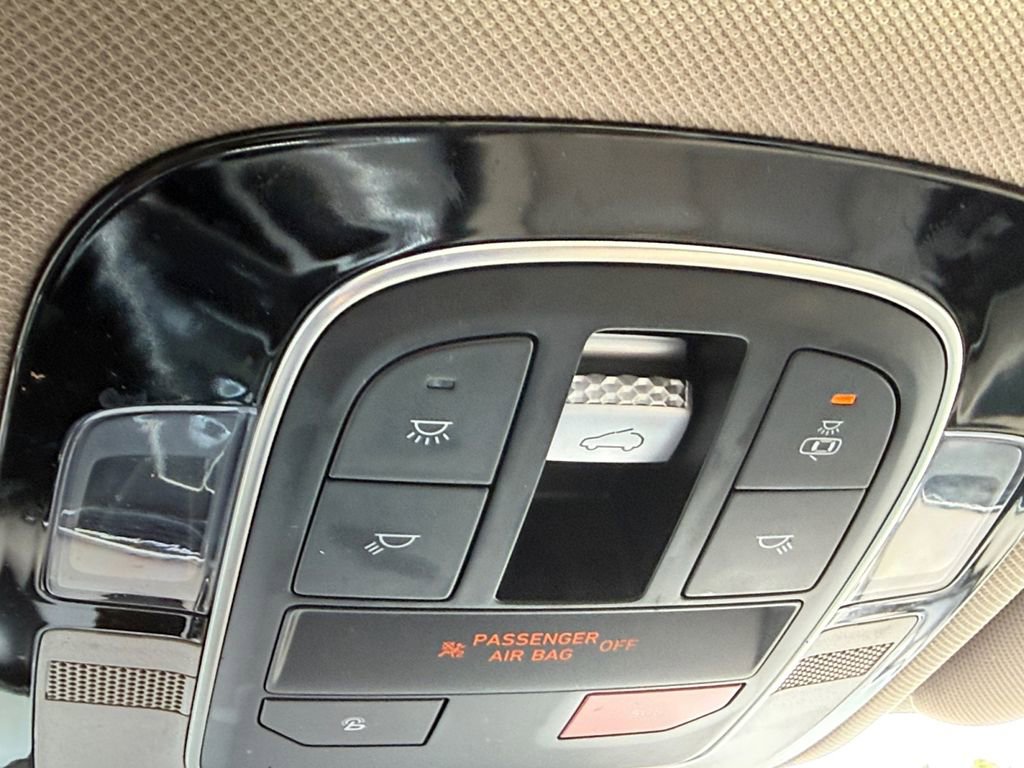 Used 2023 Hyundai Santa Fe SEL w/ Premium Package AWD/4WD image 15