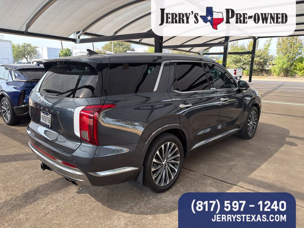 Used 2024 Hyundai Palisade Calligraphy FWD image 4
