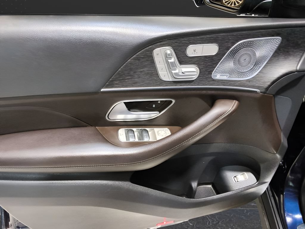 Used 2020 Mercedes-Benz GLE 350 4MATIC image 9