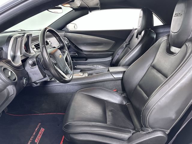 Used 2014 Chevrolet Camaro SS w/ RS Package RWD image 20