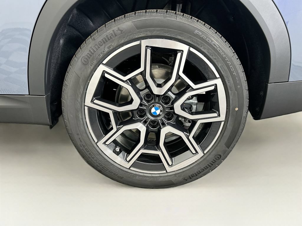 Certified 2026 BMW X2 xDrive28i w/ Technology Package AWD/4WD image 30