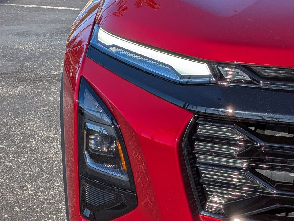 Used 2025 Chevrolet Equinox RS w/ Convenience Package III image 10