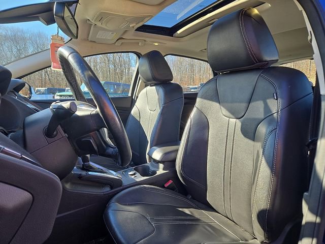 Used 2012 Ford Focus Titanium image 18