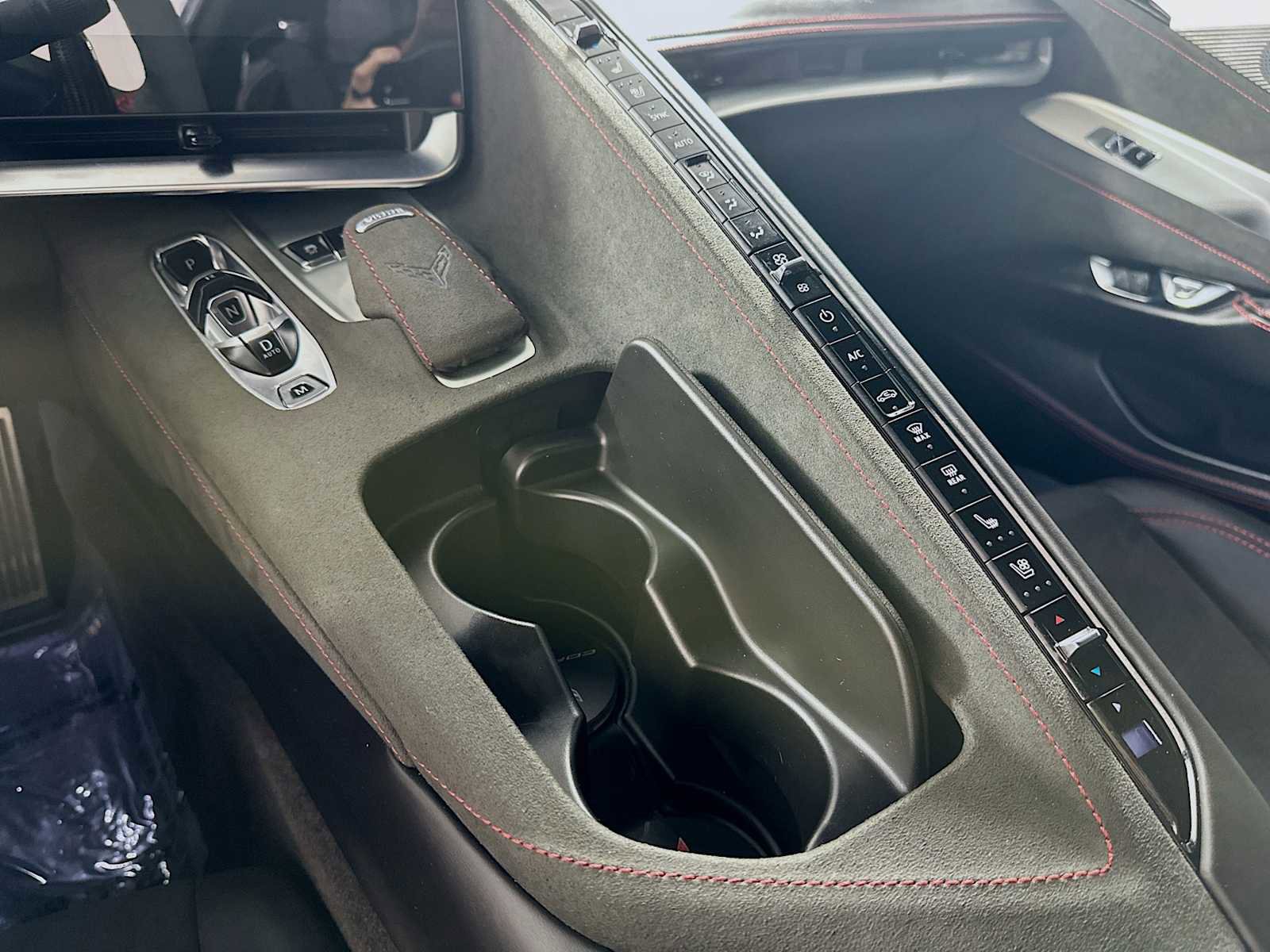 Used 2025 Chevrolet Corvette Z06 w/ Chrome Exterior Badge Package image 20