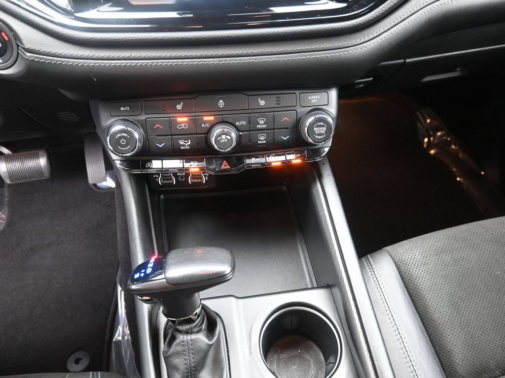 Used 2022 Dodge Durango GT AWD/4WD image 21