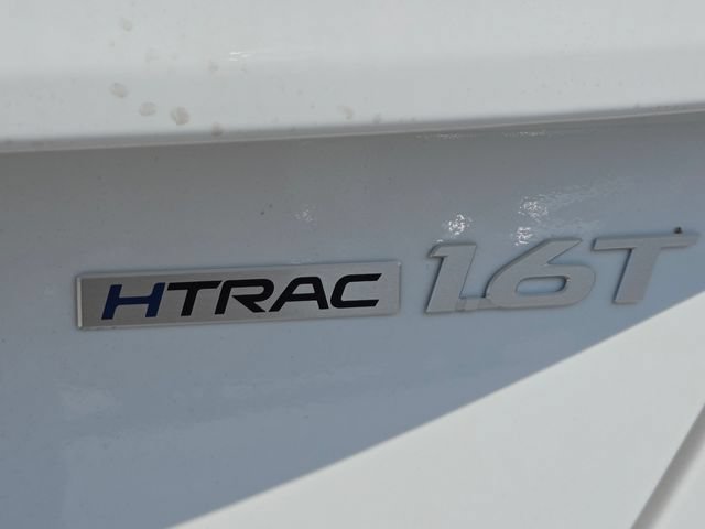New 2026 Hyundai Kona SEL Premium AWD/4WD video 4