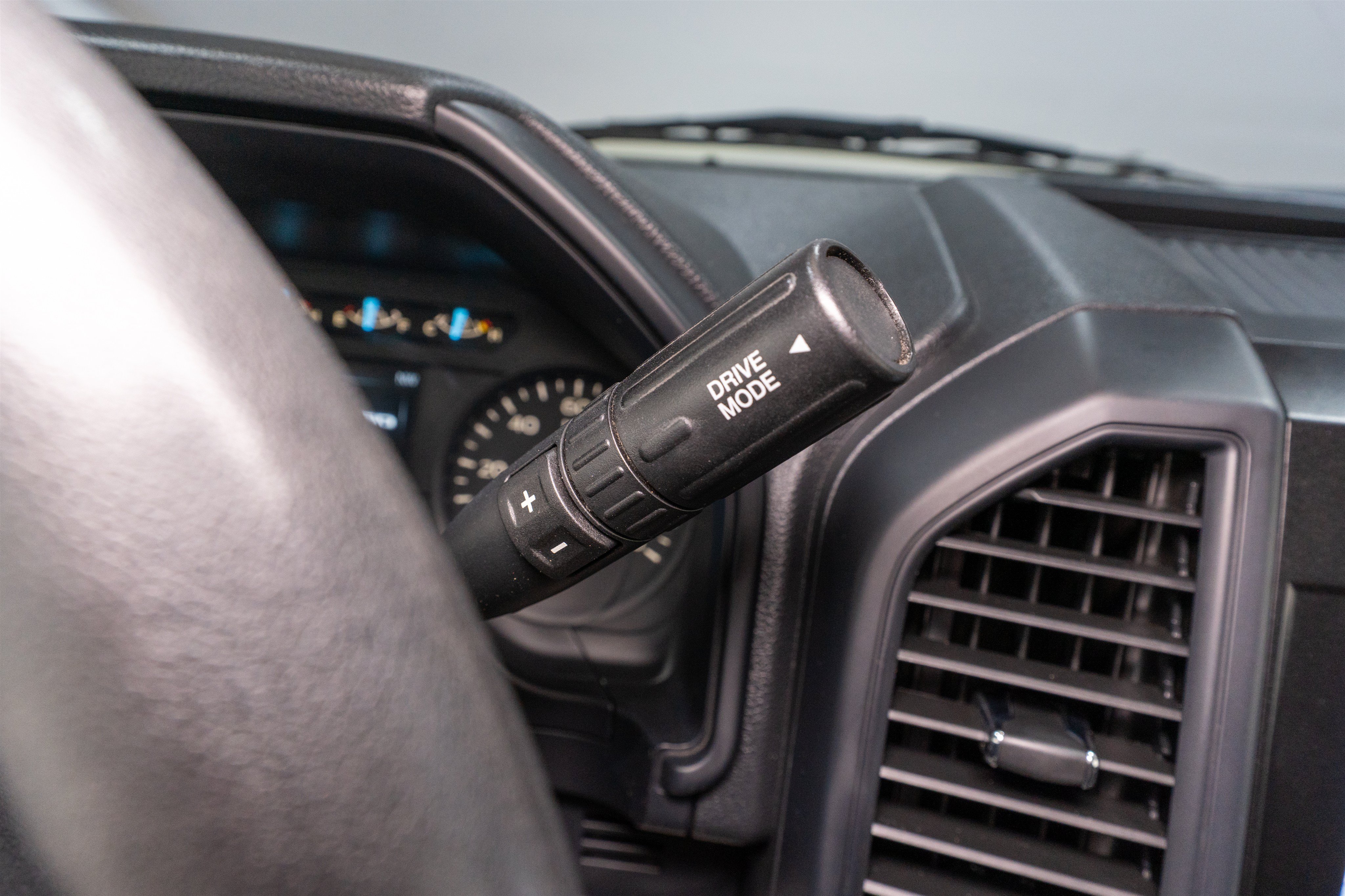 Used 2019 Ford F150 XL w/ Equipment Group 101A Mid AWD/4WD image 25