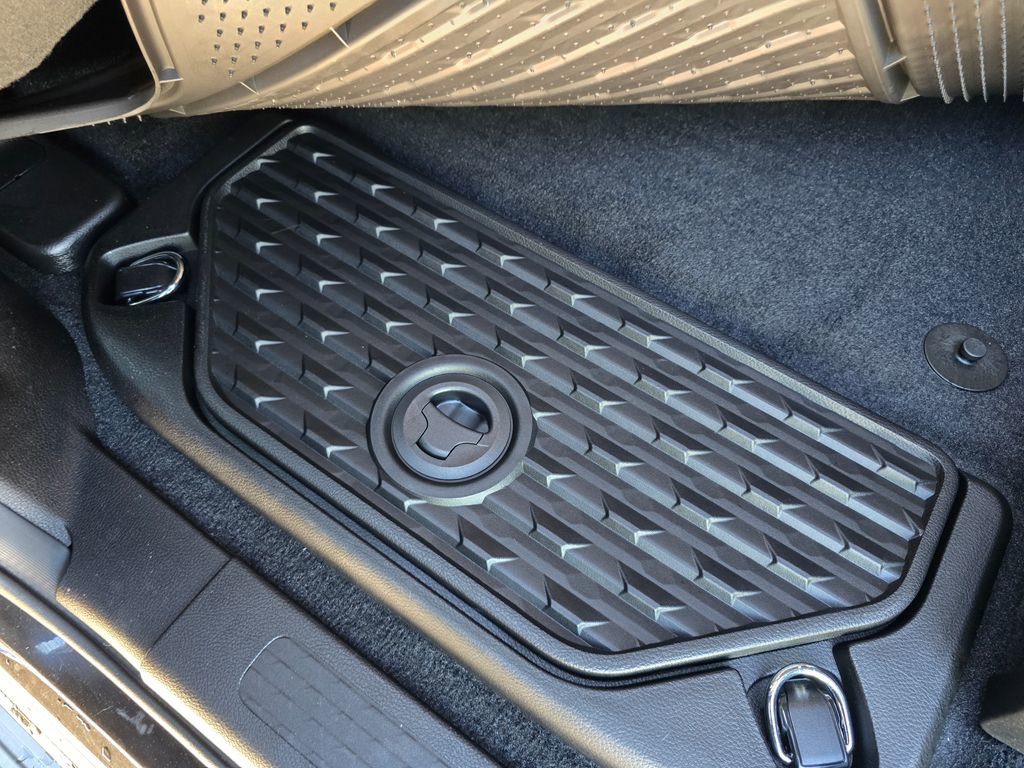 Certified 2026 RAM 1500 Limited w/ Body Color Bumper Group image 35