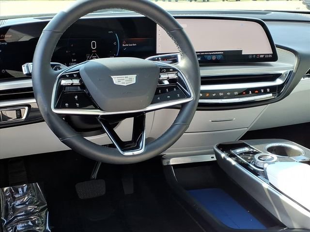 Certified 2024 Cadillac Lyriq Luxury w/ LPO, Floor Liner Package image 13