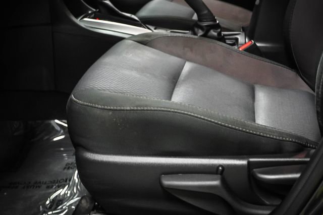 Used 2017 Toyota Corolla LE image 11