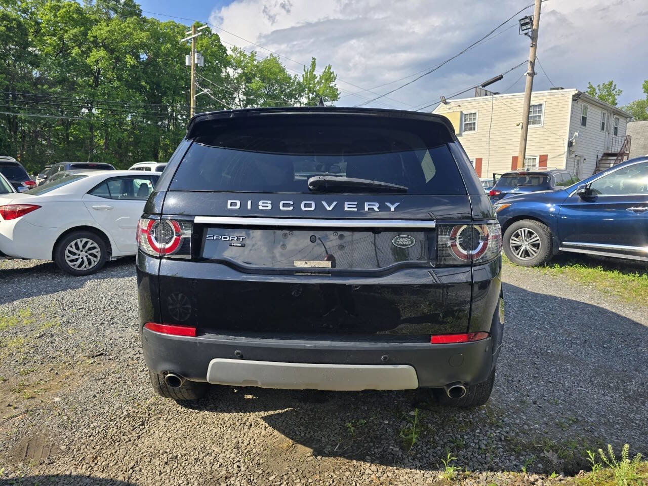 Used 2018 Land Rover Discovery Sport HSE Luxury image 12