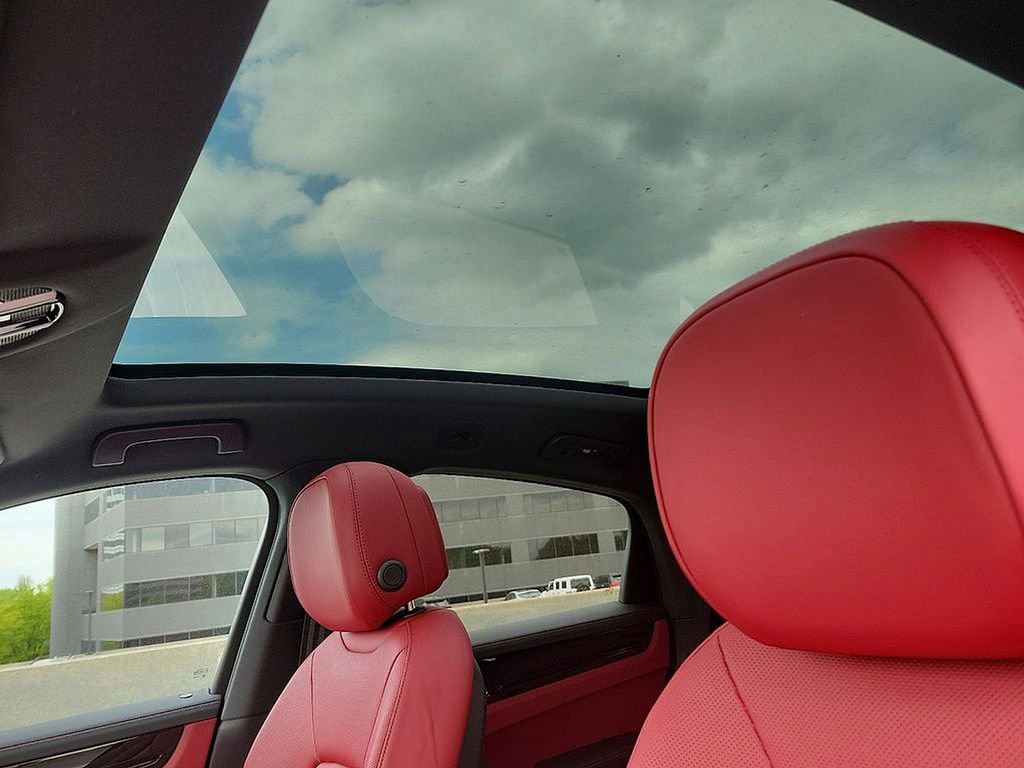 Used 2023 Porsche Cayenne Coupe image 14