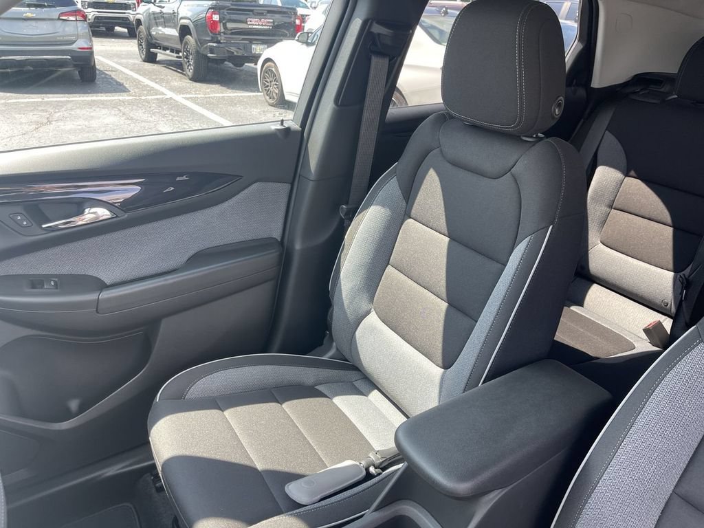 New 2026 Chevrolet TrailBlazer LT w/ Midnight Edition FWD image 23