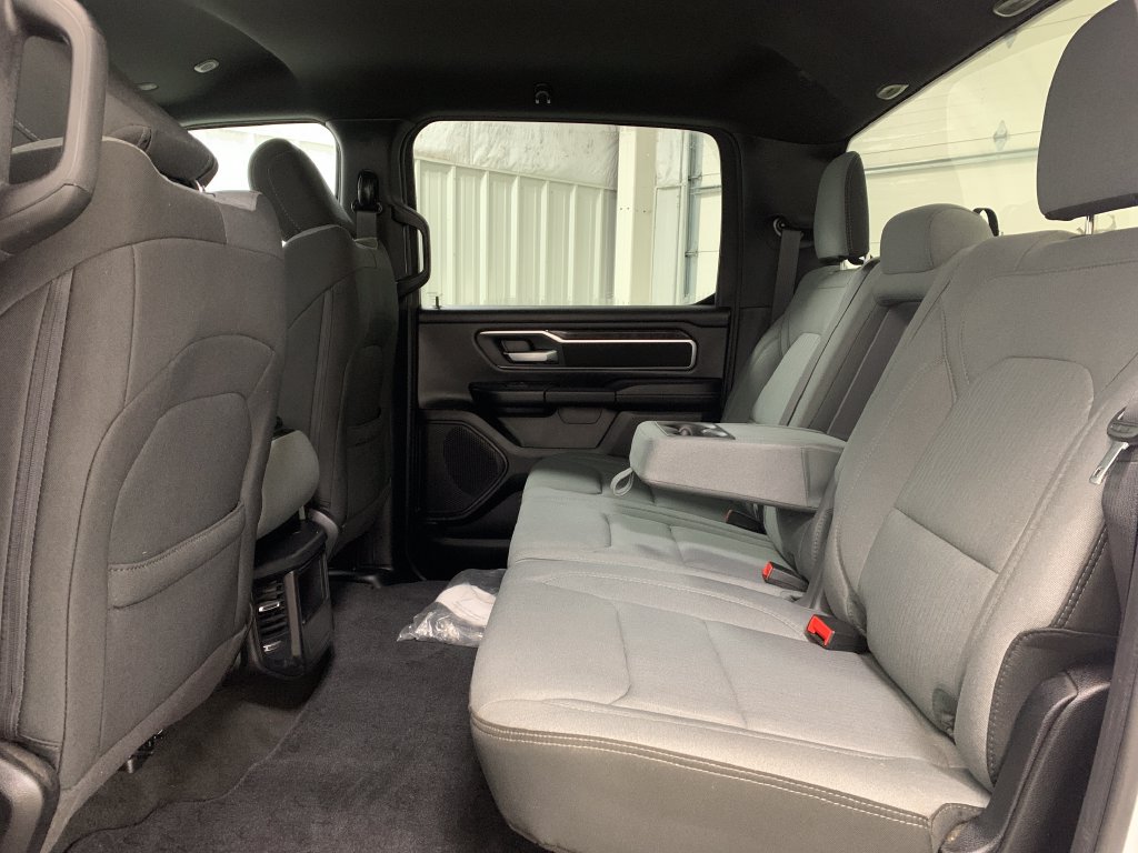 Used 2024 RAM 1500 Big Horn AWD/4WD image 18