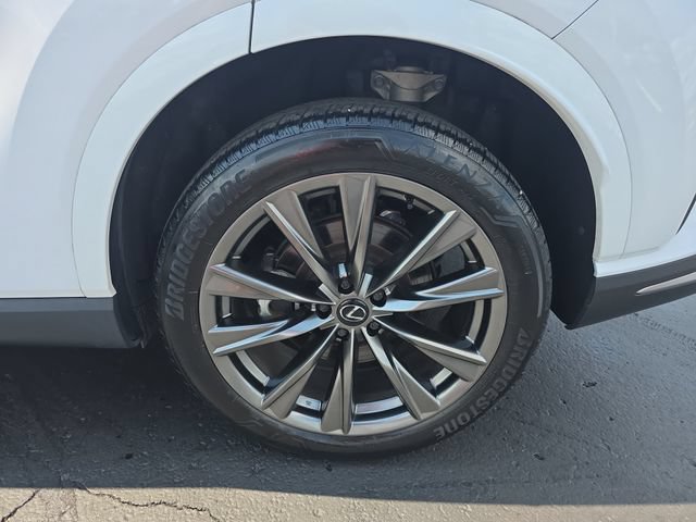Certified 2023 Lexus RX 350 F Sport w/ Accessory Package AWD/4WD image 34