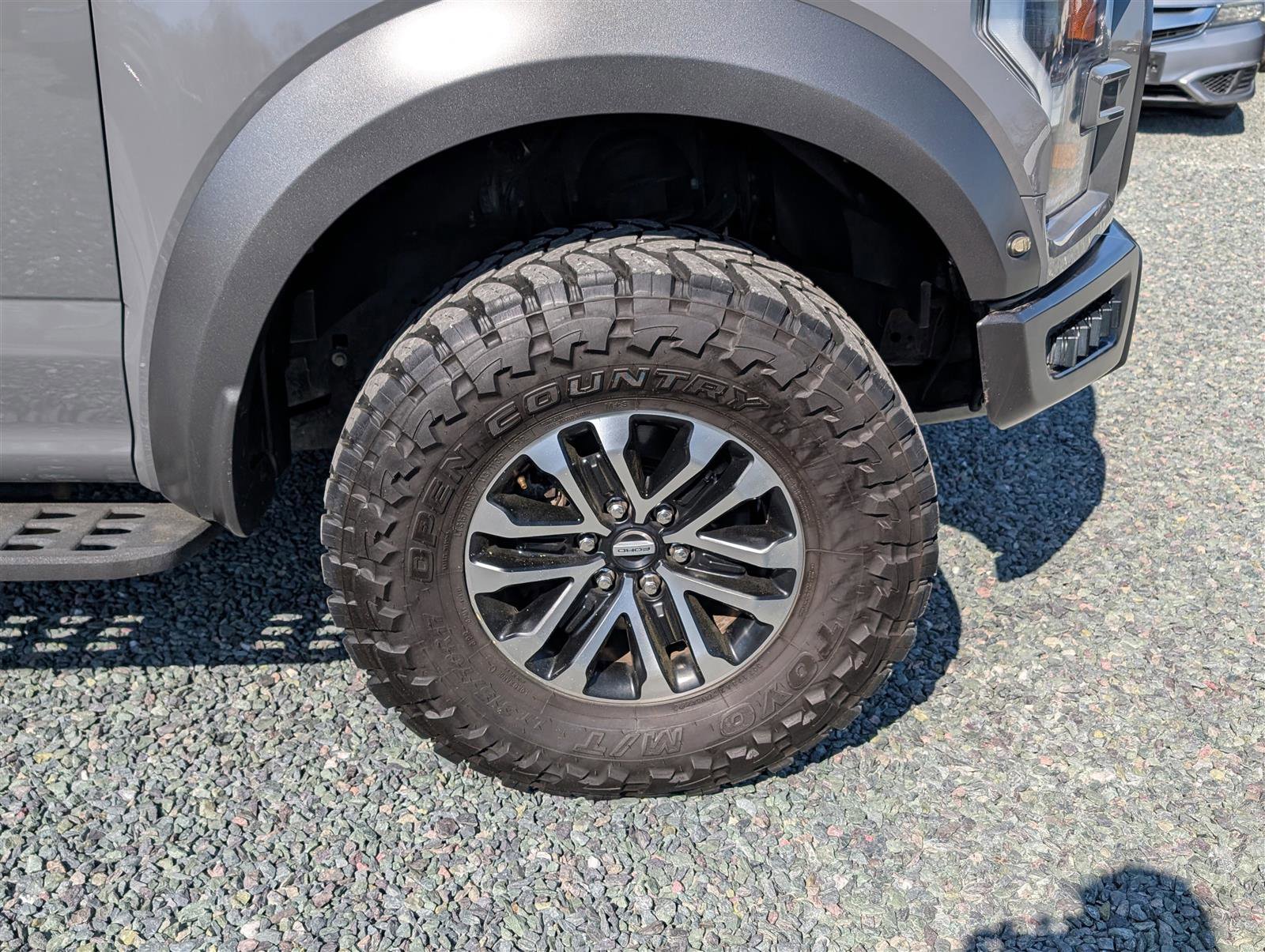 Used 2020 Ford F150 Raptor image 9