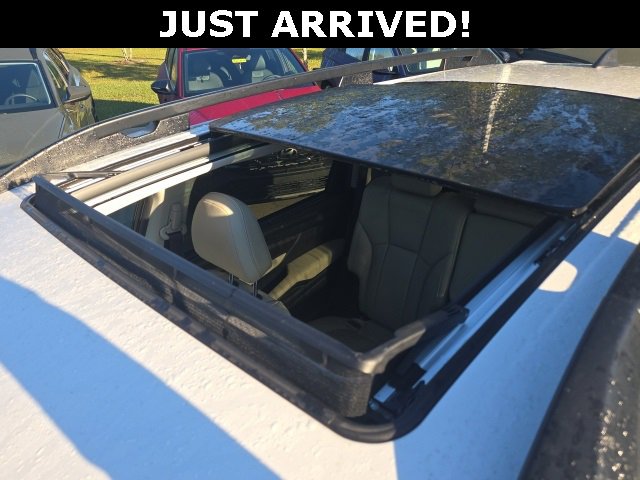 Used 2023 Subaru Ascent Limited w/ Technology Package image 6