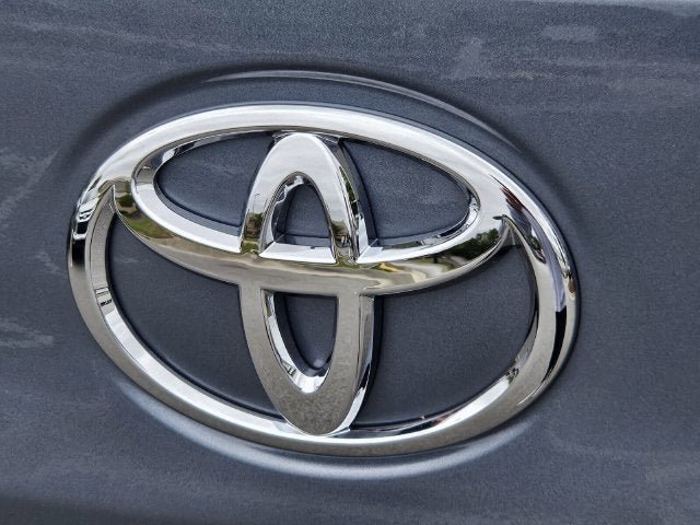 Used 2026 Toyota Corolla Cross LE w/ Moonroof Package FWD image 38