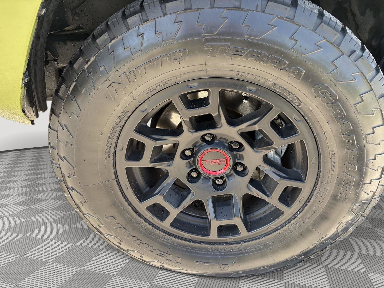 Used 2022 Toyota 4Runner TRD Pro AWD/4WD image 9