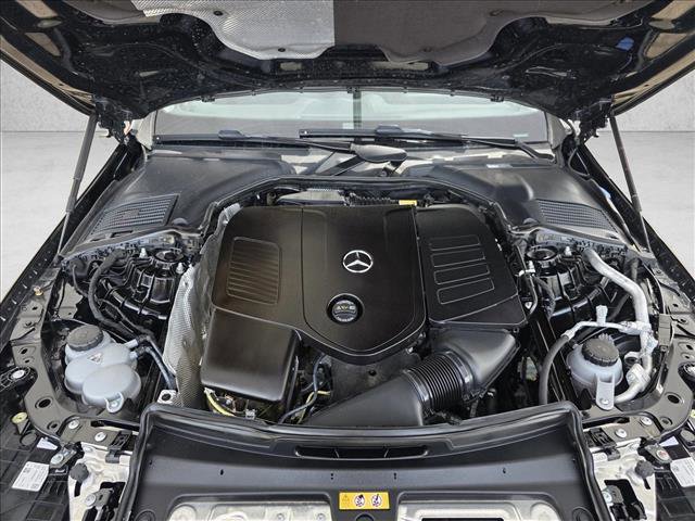 Used 2025 Mercedes-Benz C 300 4MATIC Sedan image 22