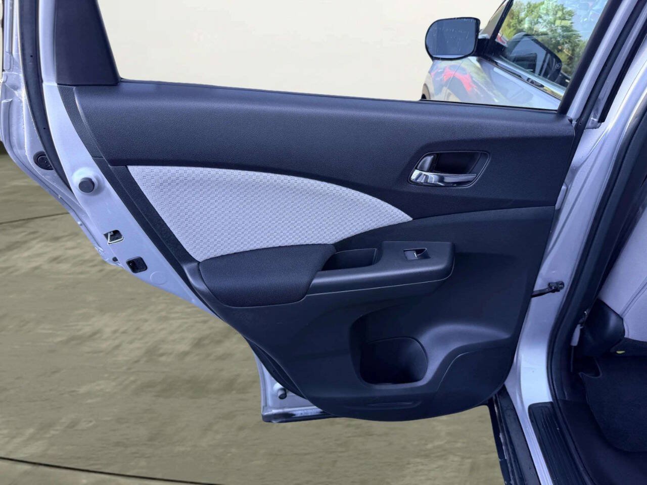 Used 2016 Honda CR-V EX image 21