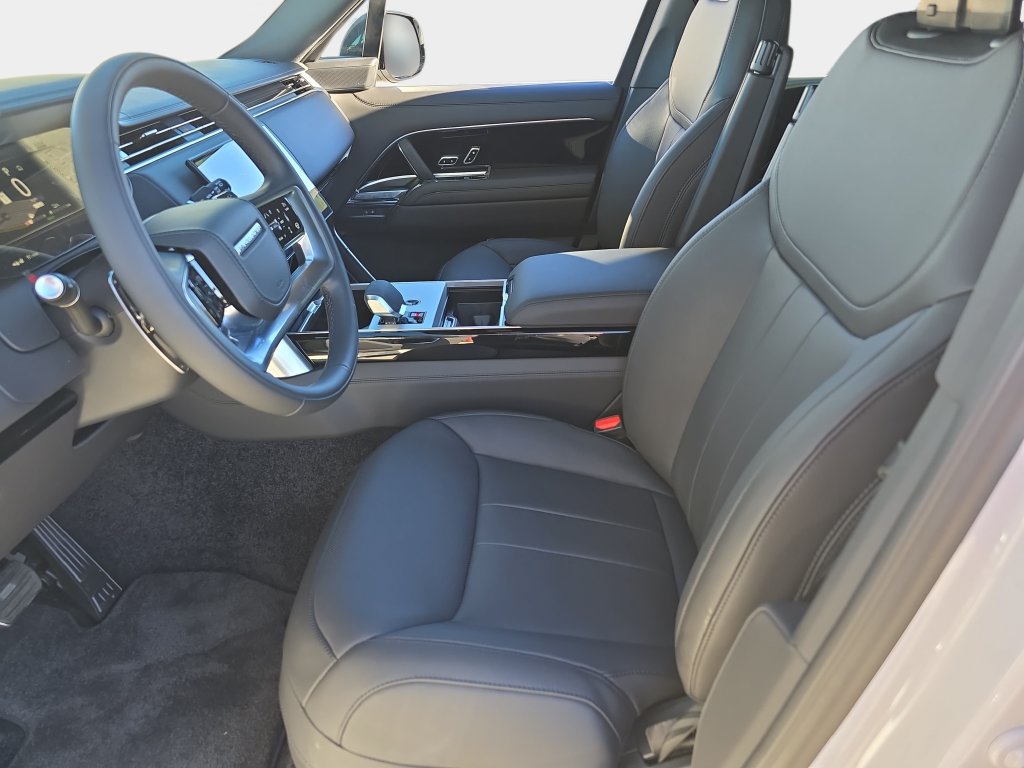 New 2026 Land Rover Range Rover SE AWD/4WD image 17