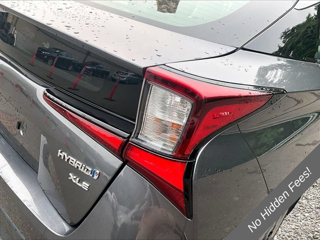 Used 2022 Toyota Prius XLE FWD image 26