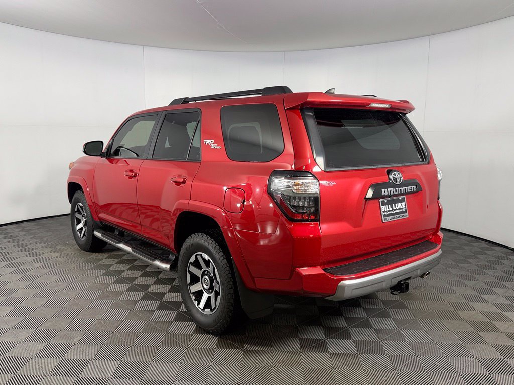 Used 2020 Toyota 4Runner TRD Off-Road AWD/4WD image 7