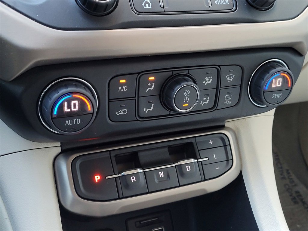 Used 2021 GMC Acadia Denali w/ Denali Technology Package image 23