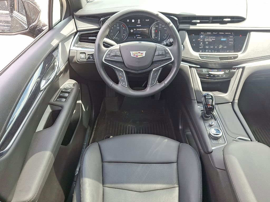 Used 2023 Cadillac XT5 Premium Luxury w/ Technology Package image 17