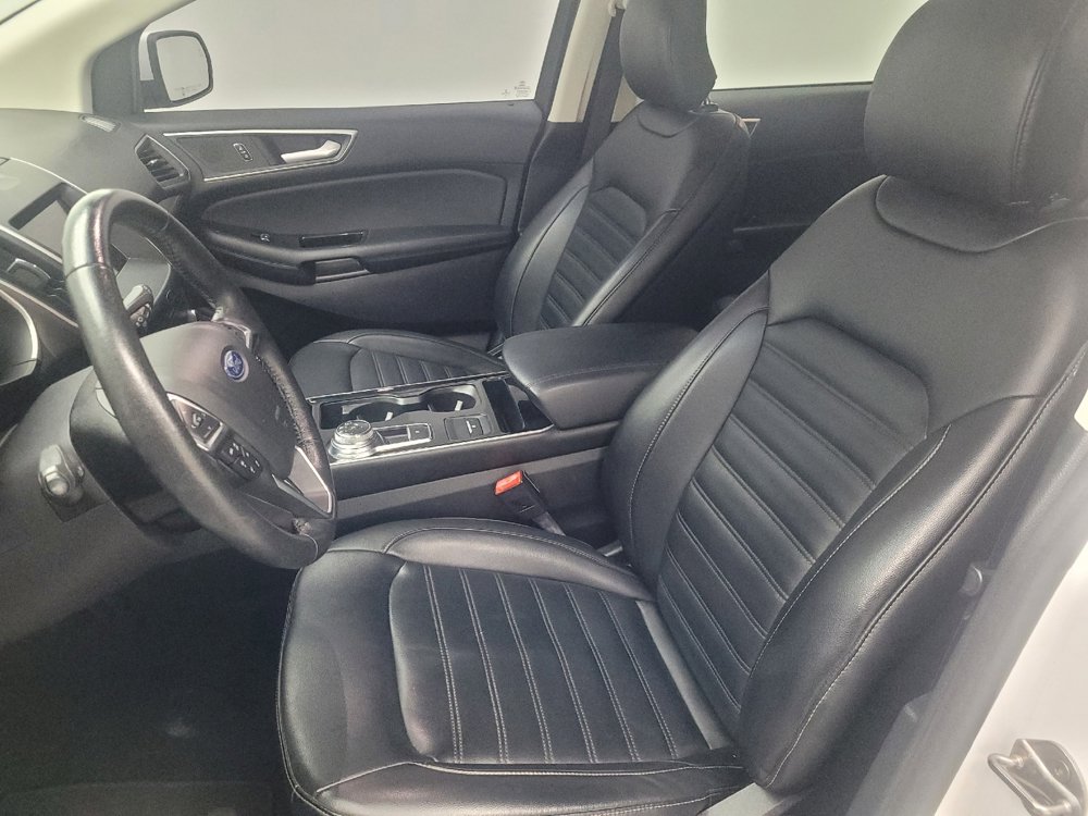 Used 2019 Ford Edge SEL w/ Equipment Group 201A image 17