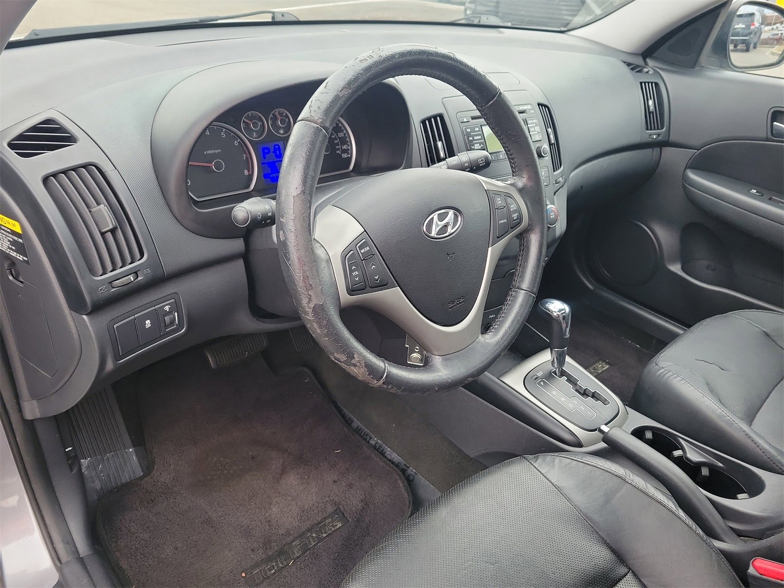 Used 2012 Hyundai Elantra SE image 17