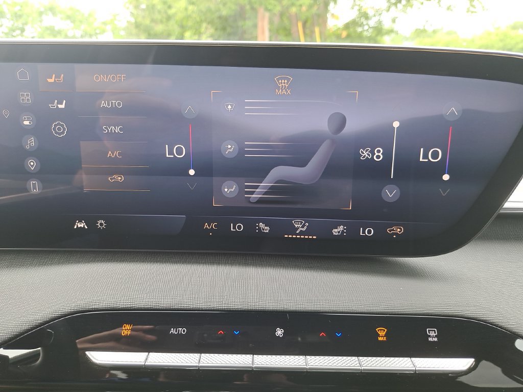 New 2026 Buick Enclave Preferred FWD image 26
