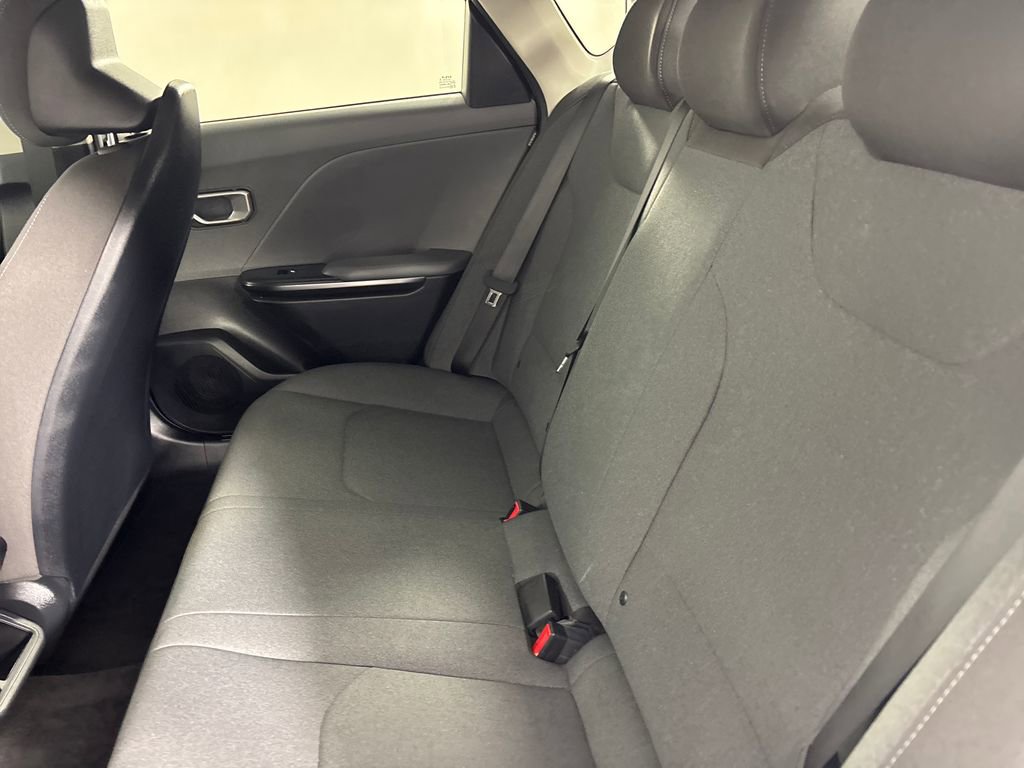 Certified 2025 Kia K4 FWD image 27