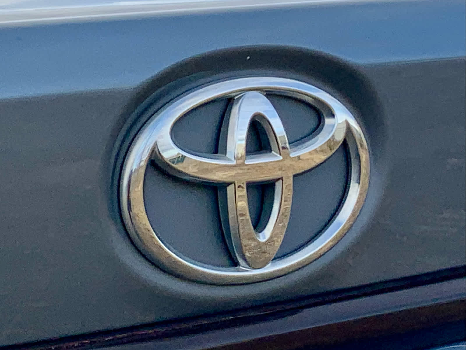 Used 2020 Toyota Corolla LE image 19