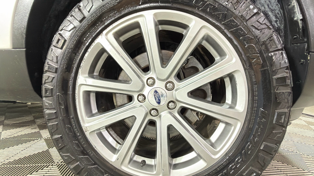 Used 2017 Ford Explorer Limited AWD/4WD image 40