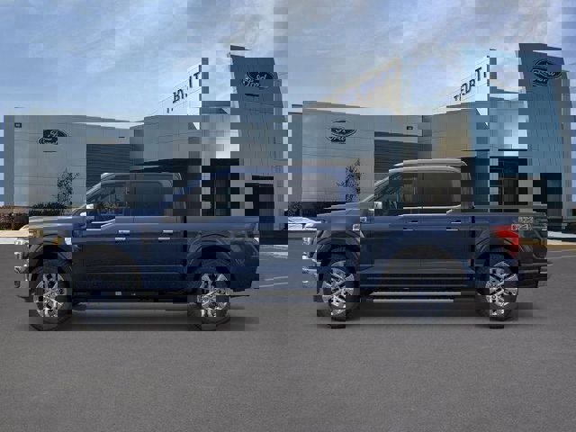 New 2026 Ford F150 Lariat w/ Equipment Group 502A High image 4