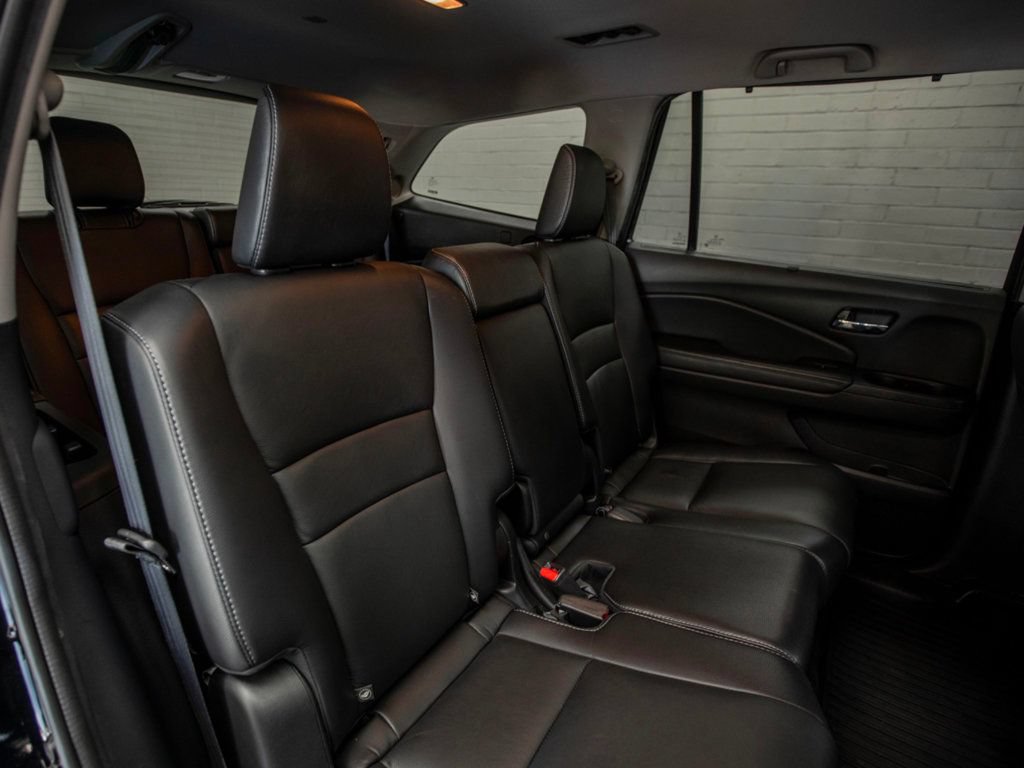 Used 2019 Honda Pilot Touring image 26