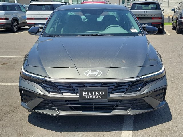 New 2026 Hyundai Elantra Sport FWD image 37