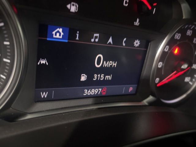 Used 2024 GMC Terrain SLT AWD/4WD image 25